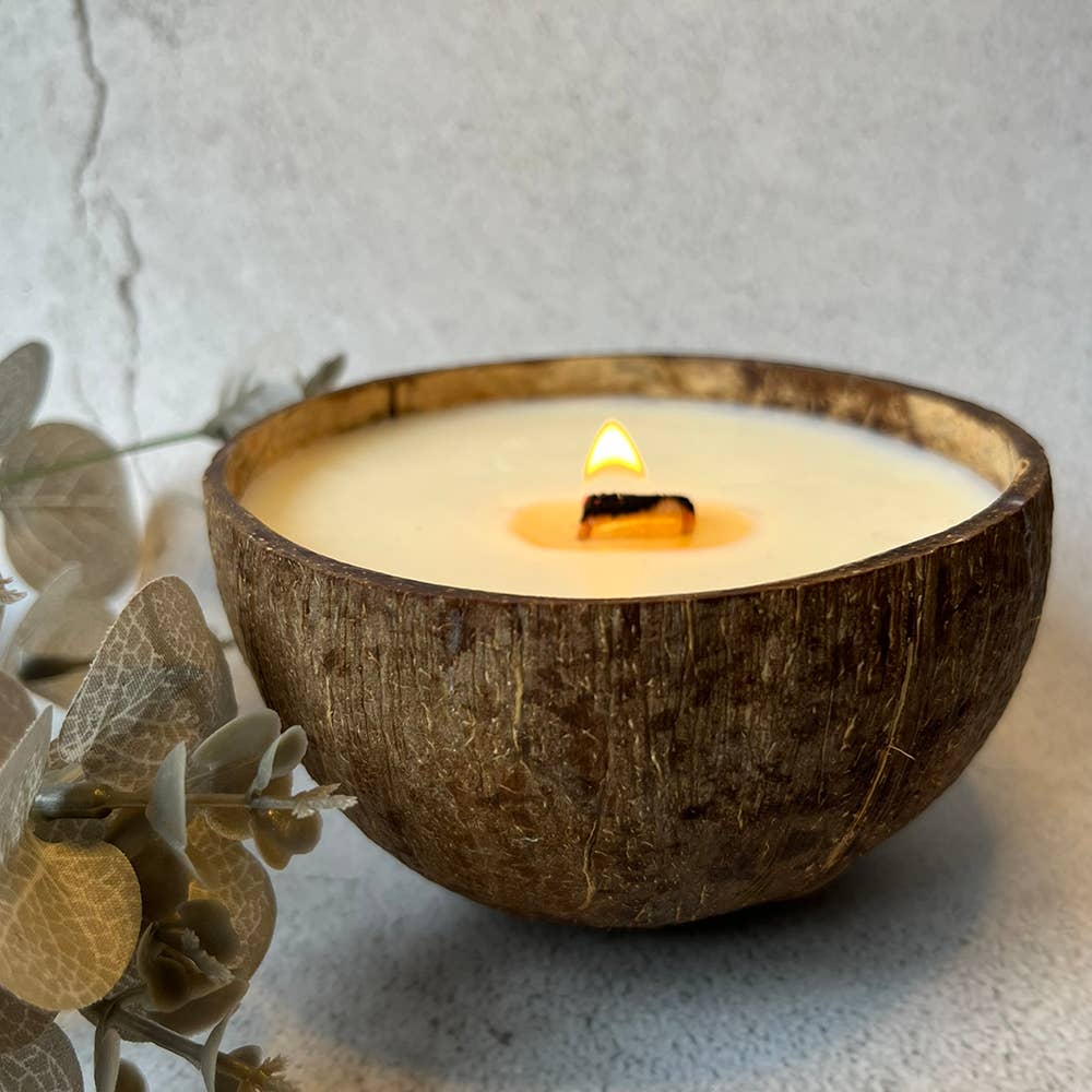 Coconut Shell Candle: Sea Spray