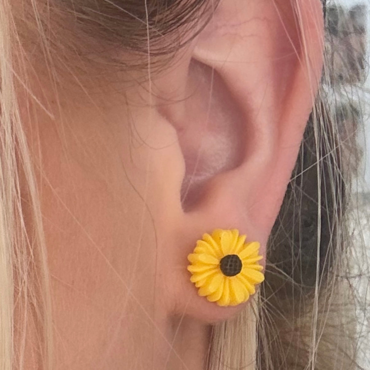 Sunflower Studs